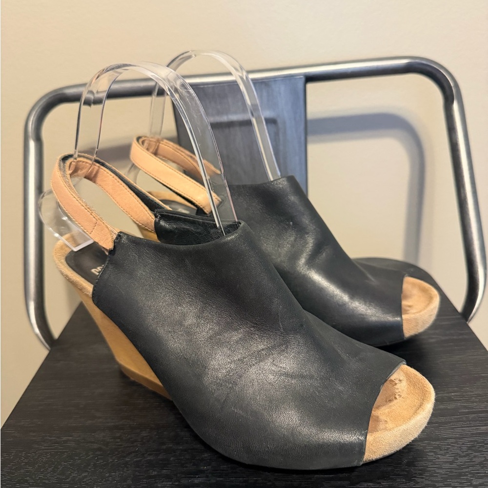 Camper Black Leather Slingback Wood Block Heel Sandals EU 37